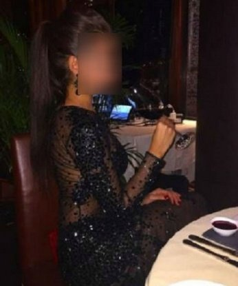 Встречи со мной запомнятся тебе надолго. У меня есть много возможностей, чтобы удовлетворить все твои желания. Мои услуги остаются дискретными и конфиденциальными. Мое основное преимущество - мой опыт и понимание сексуальных фантазий моих клиентов. У меня есть положительные отзывы и я гарантирую, что ты останешься доволен нашей встречей. Живу я в Москве, столице России, и готова к приятному времяпровождению в Москве. Идем на встречу удовольствия и расслабления? 😉🌃🌹👠🔥 Инна